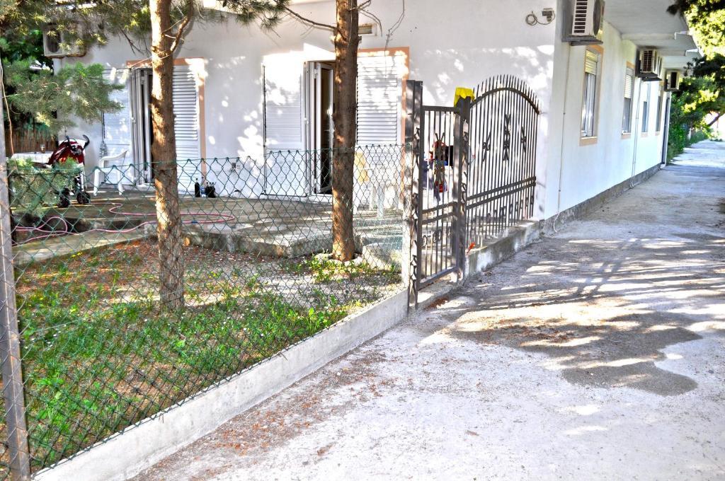 Vila Branka Čanj Exteriér fotografie